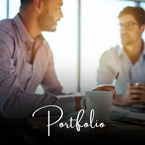 Founders having a coffee supported by their VC partners